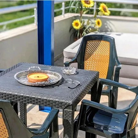 公寓 Sunny Retreat For Two *