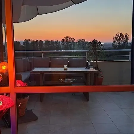 Sunny Serenity Apartmán