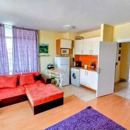 Sunny Serenity Apartmán